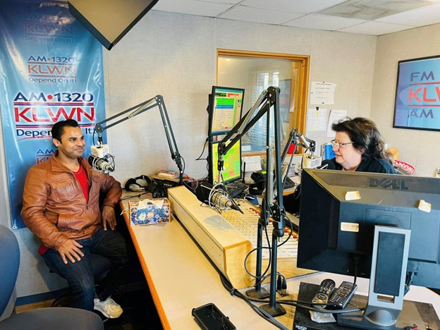 Azhar Iqbal speaking on 101.7 FM morning show According to the Record